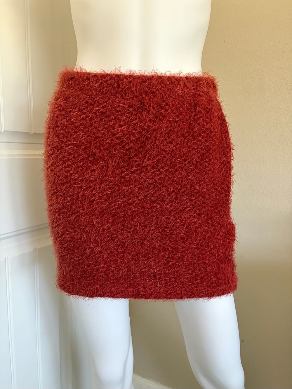 Vintage Y2K Red Fuzzy Knit Mini Skirt